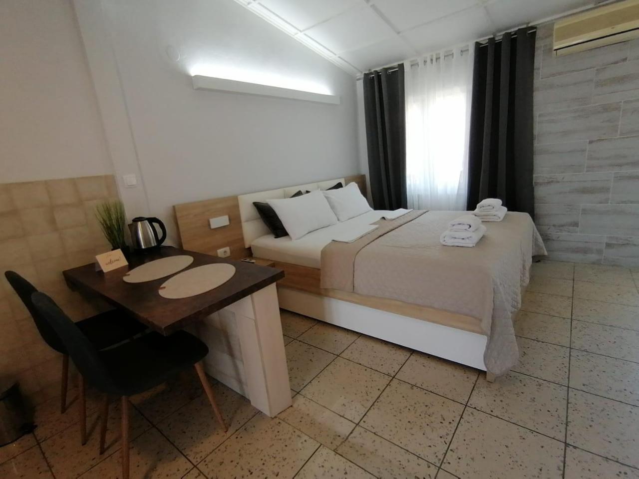 Apartments Knezevic Ulcinj Esterno foto